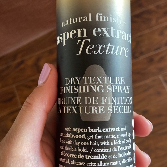 Ogx finishing spray - Picture 2 of 4